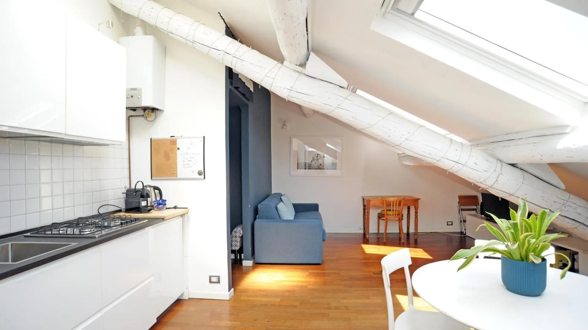 Castelvetro Apartment Milánó